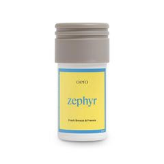 AERA Mini Zephyr bottle cap showcases sustainable design for a clean home fragrance.