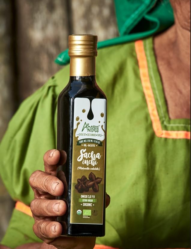 Amazon Andes Sacha Inchi Oil dressing bowl ready to elevate salads.