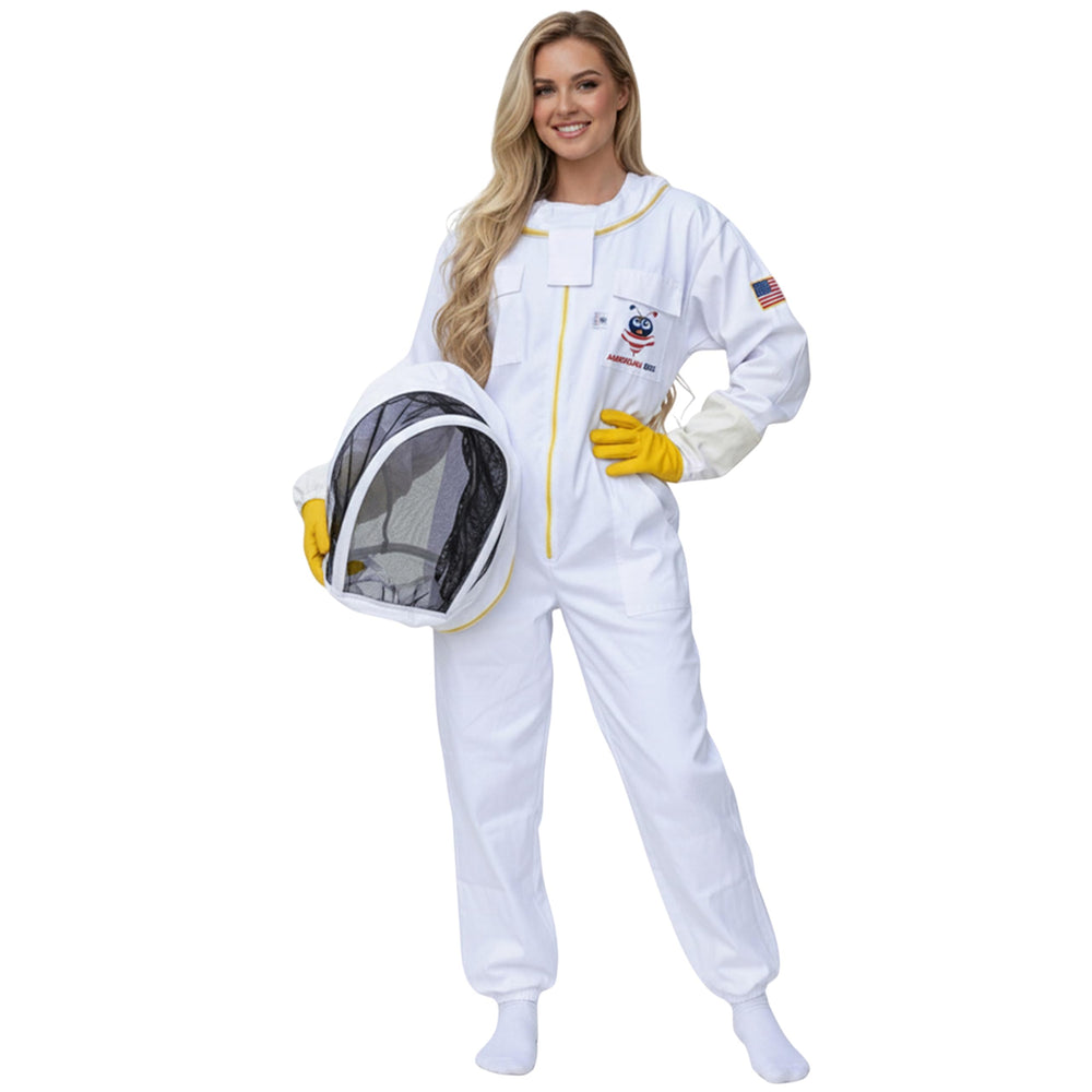 American Bee cotton beekeeping suit breathable fabric promotes comfort on long sessions.