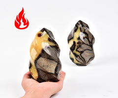 AMOYSTONE septarian flame capstone emphasizing energy concentration for mindful rituals