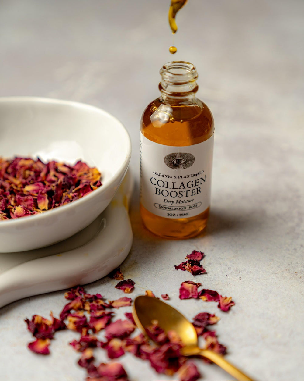 Anima Mundi Collagen Booster Oil ingredients close up