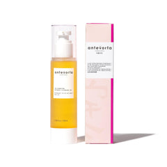 Soft gel texture ideal for intimate cleansing and moisture balance.