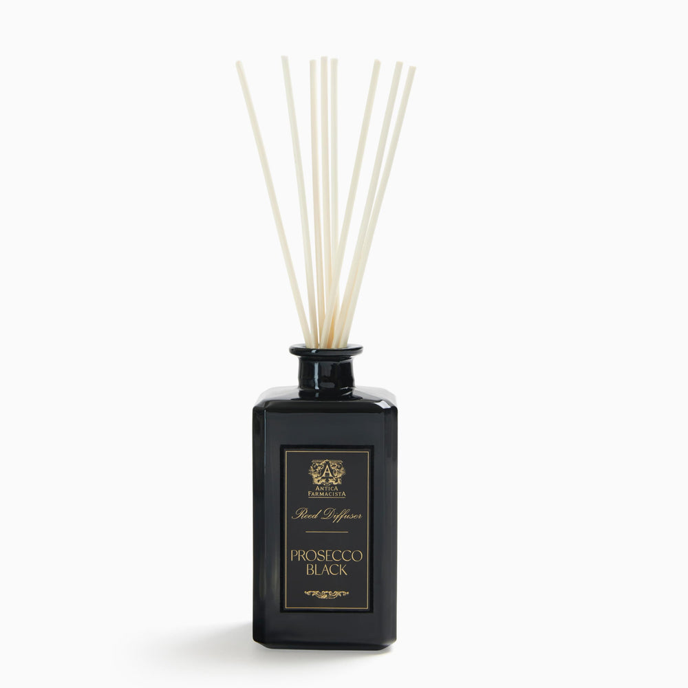 Antica Farmacista Prosecco Black diffuser bottle featuring a luxurious glass vessel.
