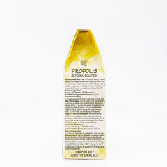 Apiario Silvestre Green Propolis color close-up showing rich extract