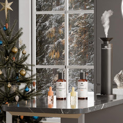 Close-up of Aroma Manor Clementine and Santal label, pure fragrance with no additives.