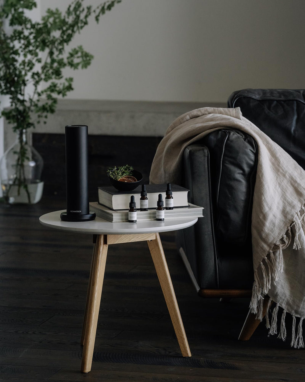 AromaTech diffuser scene with Bestsellers oils ready to diffuse