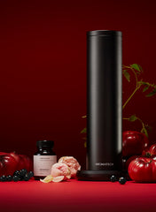 AromaTech Tomato Leaf label closeup showcasing brand and scent profile