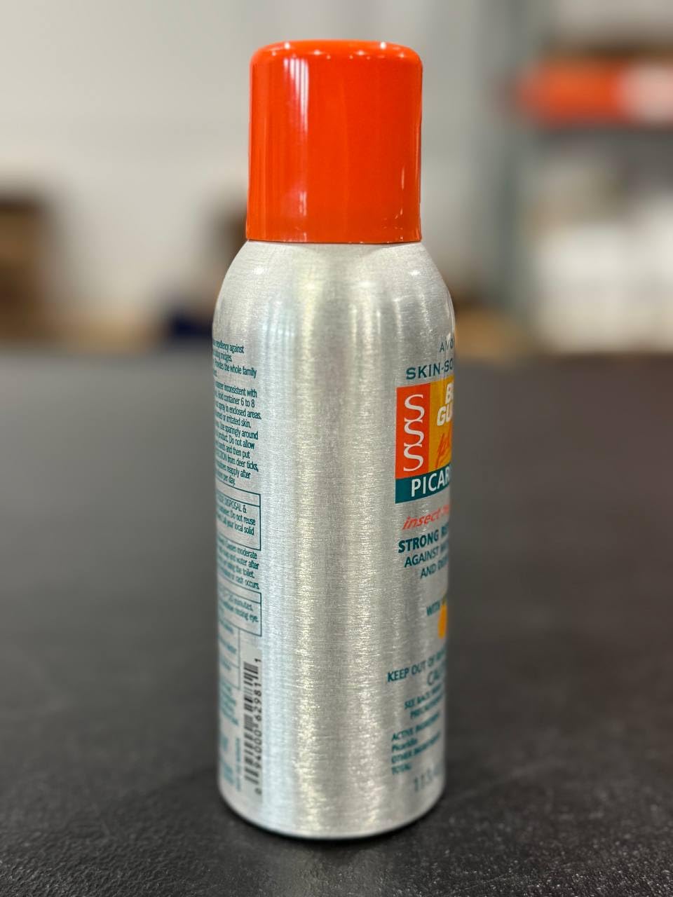 Lightweight spray dries quickly for all-day outdoor enjoyment.