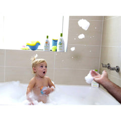 BabyGanics tear-free formula creates a calm bath experience.