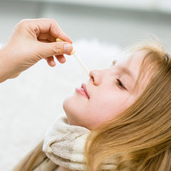 Baraka Dry Nose Nasal Oil dropper applies a precise amount.