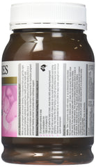 Capsules close-up for Blackmores Pregnancy & Breast Feeding Gold, easy daily intake.