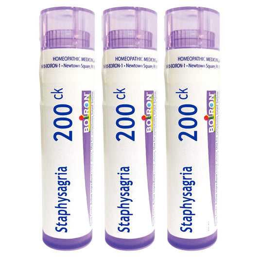 Boiron Staphysagria 200CK pellets pack for itching relief from surgical wounds.