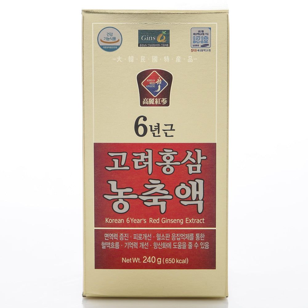 Dae Han Red Ginseng 6-Year Extract spoon-dispensing setup for accurate portions.