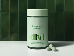 Divi closeup of thick hair showcases natural shine and vitality.