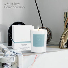 ESNA HOME wick detail highlights clean burn and steady flame.