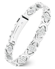 Feraco Pure Copper Bracelet with infinity-clover detail for daily elegance.