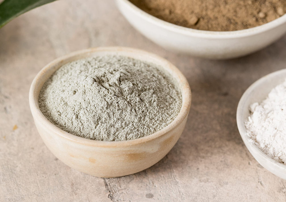 Food to Live Psyllium Husk Powder thickens soups and gravies smoothly.