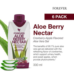Aloe Berry Nectar glass pour highlighting pure aloe and fruit blend.