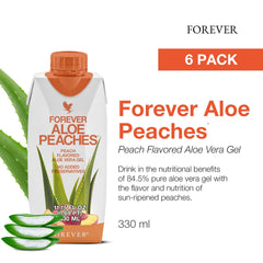 Pouring Forever Aloe Peaches into a glass highlights refreshing peach aroma