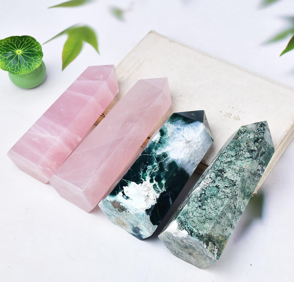 FZBHRO moss agate tower glow casts a soft light during evening relaxation.
