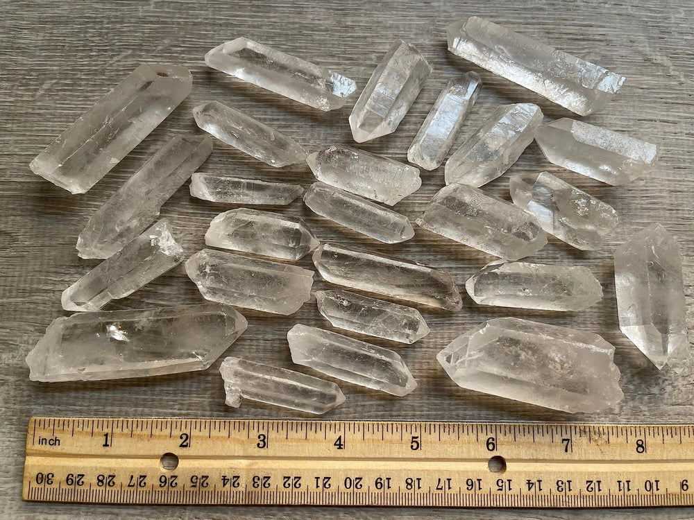 GAF TREASURES raw clear quartz point 1.25 to 3 inches in size