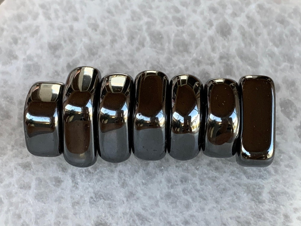 GAF Treasures hematite tumbles texture detail closeup