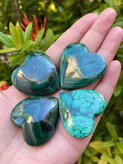 GAF TREASURES malachite bulk heart pack, great for gifting or collection.