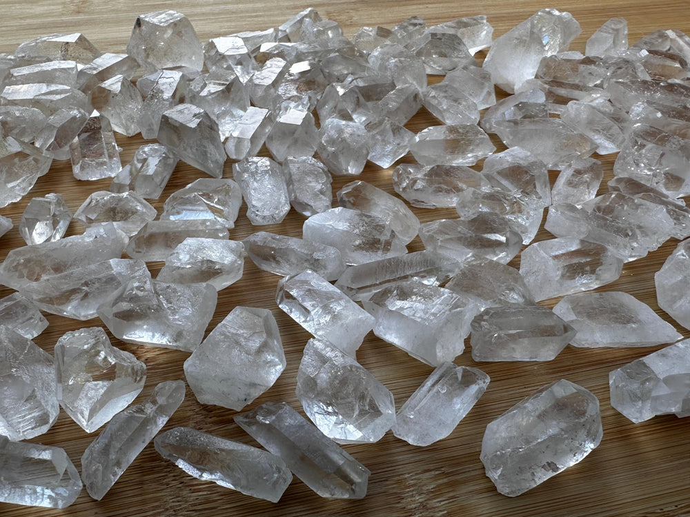 GAF Treasures raw quartz point designed for energy work and grids