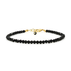 GEMPIRES Nature’s Treasure black tourmaline bracelet close-up with natural beads for daily wear
