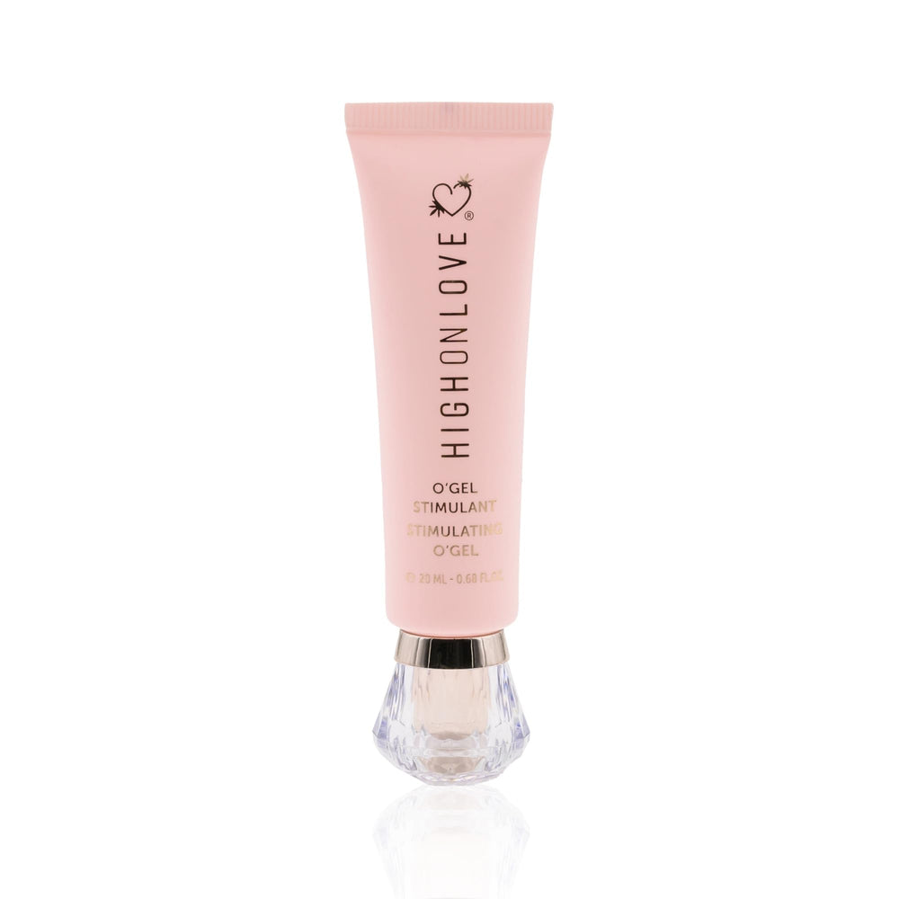 HIGHONLOVE O Gel application demonstrates smooth, quick absorption for sensitive areas.