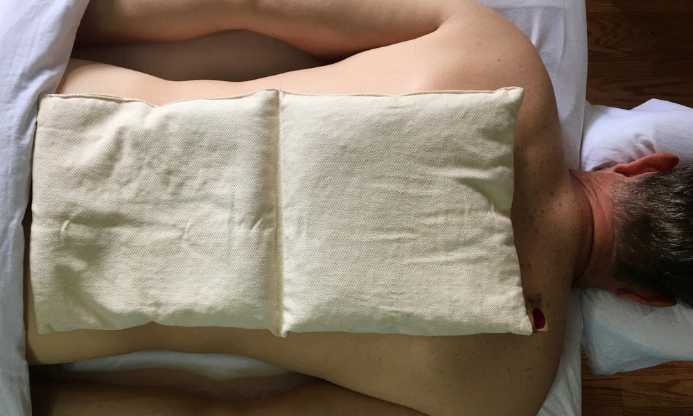 Hot Cherry moist heat therapy delivers comforting warmth and relief.
