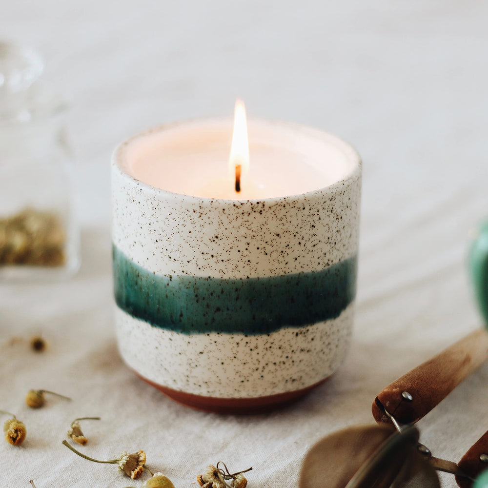 Hyggelight blue-offwhite Willow pot detail emphasizing handmade ceramic craftsmanship.