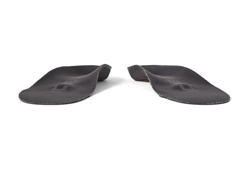Icebug Slim heel cup design helps distribute heel pressure for stability