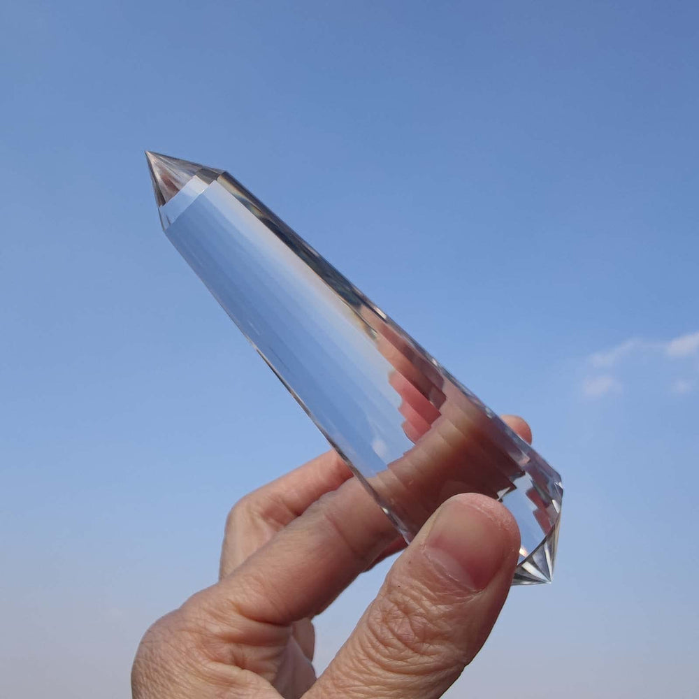 JDFlying natural clear quartz wand for energy amplification