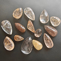 JDFlying rutilated quartz Venus hair stone showcasing natural needle patterns.