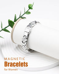 Jecanori designed for comfortable all-day wear and easy adjustment.