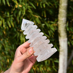 JIC Gem multi-storey quartz tower detail showcases artisan craftsmanship