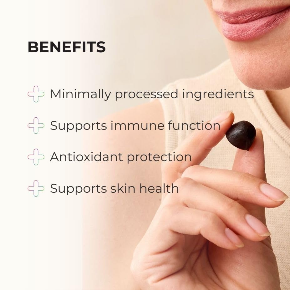Juice Plus+ Berry Blend Soft Chews raspberry flavor close-up for flavor