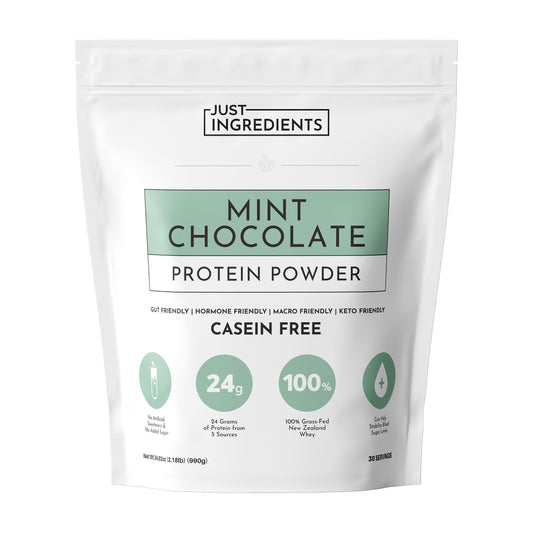 JUST INGREDIENTS Mint Chocolate Protein Powder bag showing real cocoa for a refreshing shake.