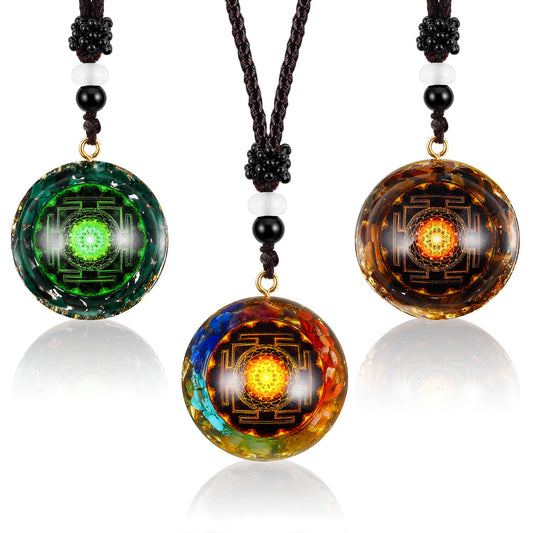 Konohan Orgonite pendant green crystal, calming visual for daily wear.
