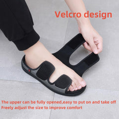 KUMUROETA half-heel reinforcement protects the heel and secures fit.