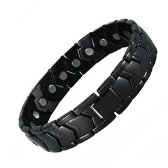 KYOSI black magnetic bracelet front view showing durable 316L links
