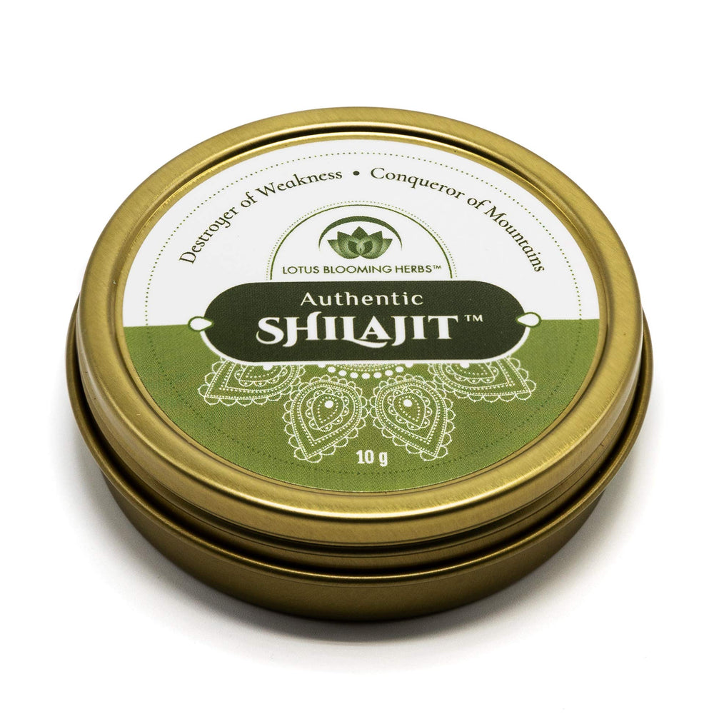 Lotus Blooming Herbs Shilajit resin in water demonstrates smooth dispersion and mineral-rich solution.