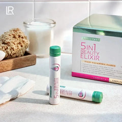 LR Health & Beauty Lifetakt Elixir glass serving shows smooth liquid texture for routines.
