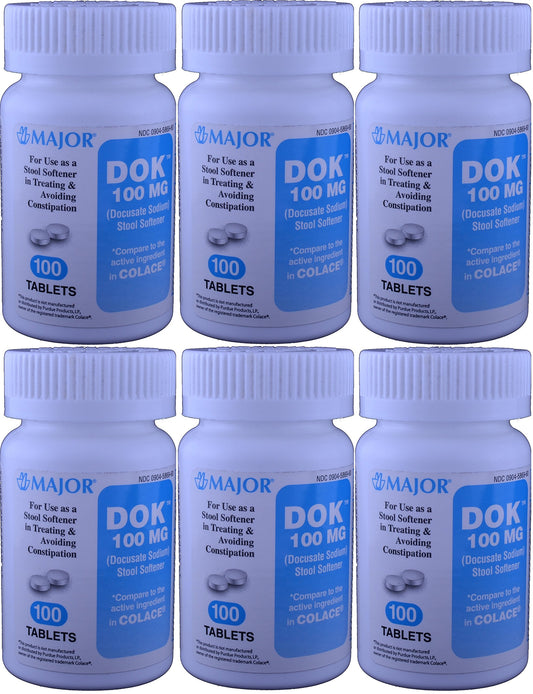 MAJOR Docucate Sodium 100 mg crushable tablet close-up highlighting easy handling.