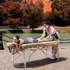 Master Massage four-pocket carrying case enables easy transport.