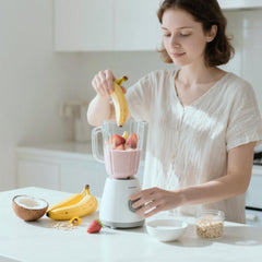 Minimalist Sunflower Lecithin Powder in baking improves batter consistency.