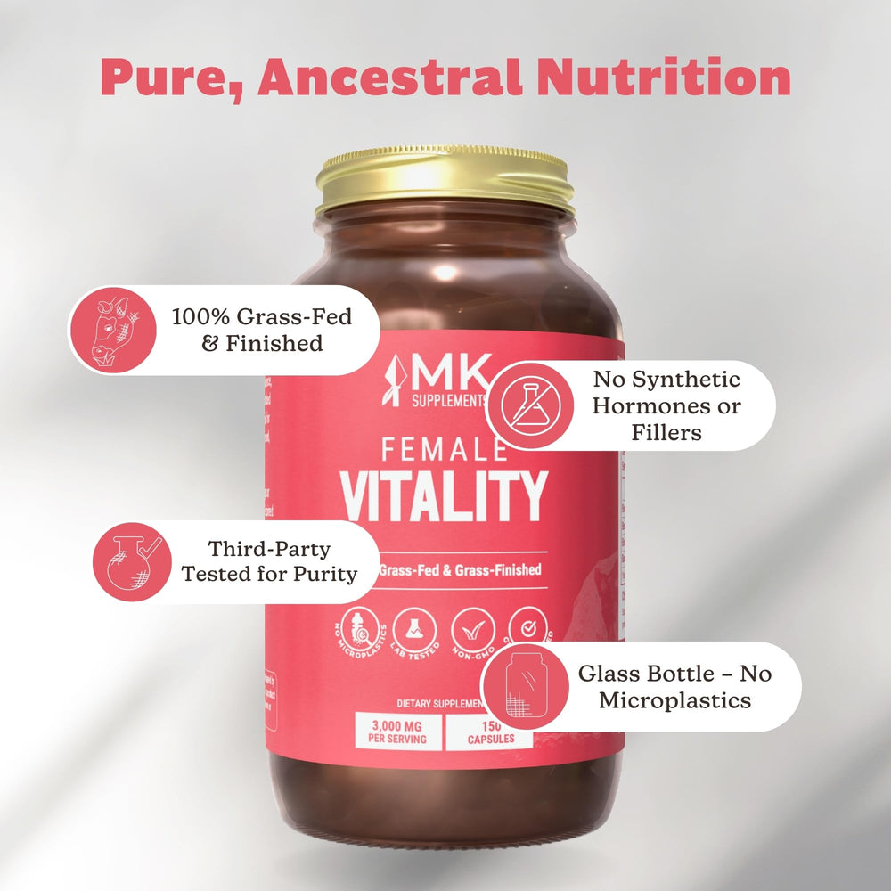 Capsule and scoop from MK Supplements Female Vitality set for daily dosing