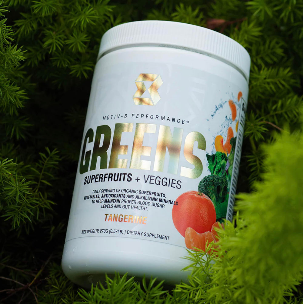 Motiv-8 Greens Superfruits powder in water shows a quick daily serving