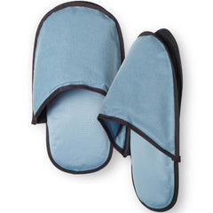 Gift-ready packaging for thoughtful foot care with NatraCure